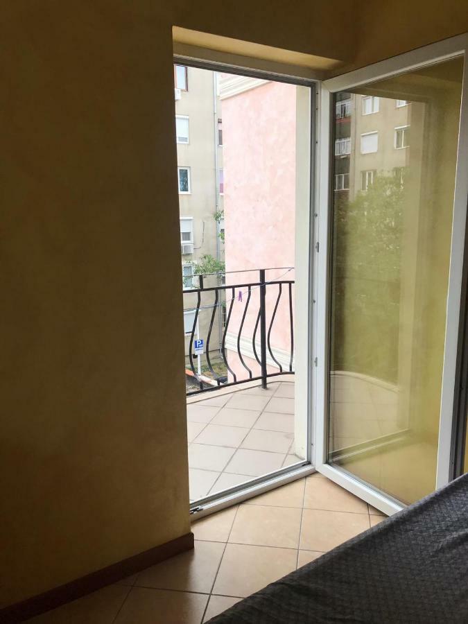 Ferienwohnung Dormi Oradea Exterior foto
